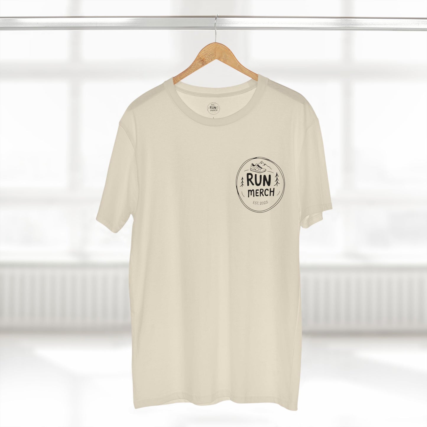 "Run Merch" logo branded Cotton T Shirt - small logo