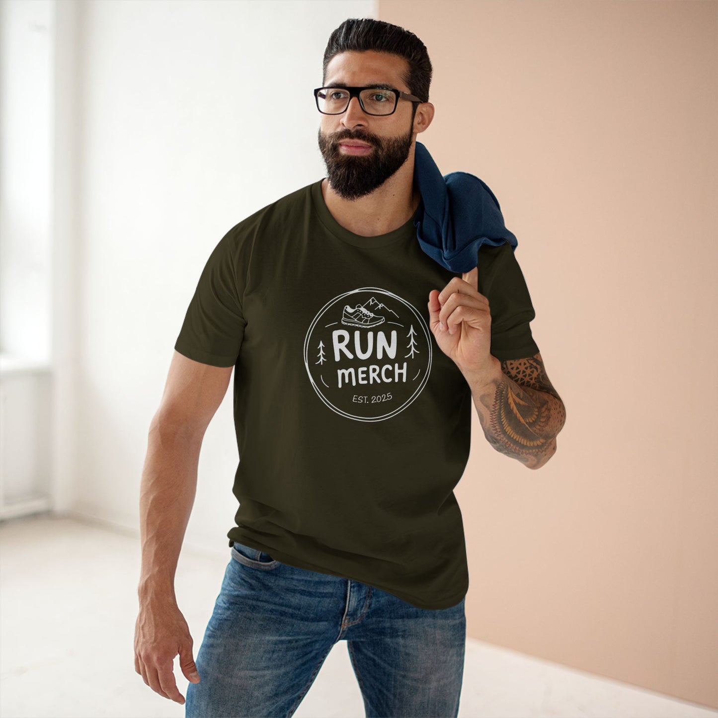 "Run Merch" logo branded Cotton T Shirt - big logo