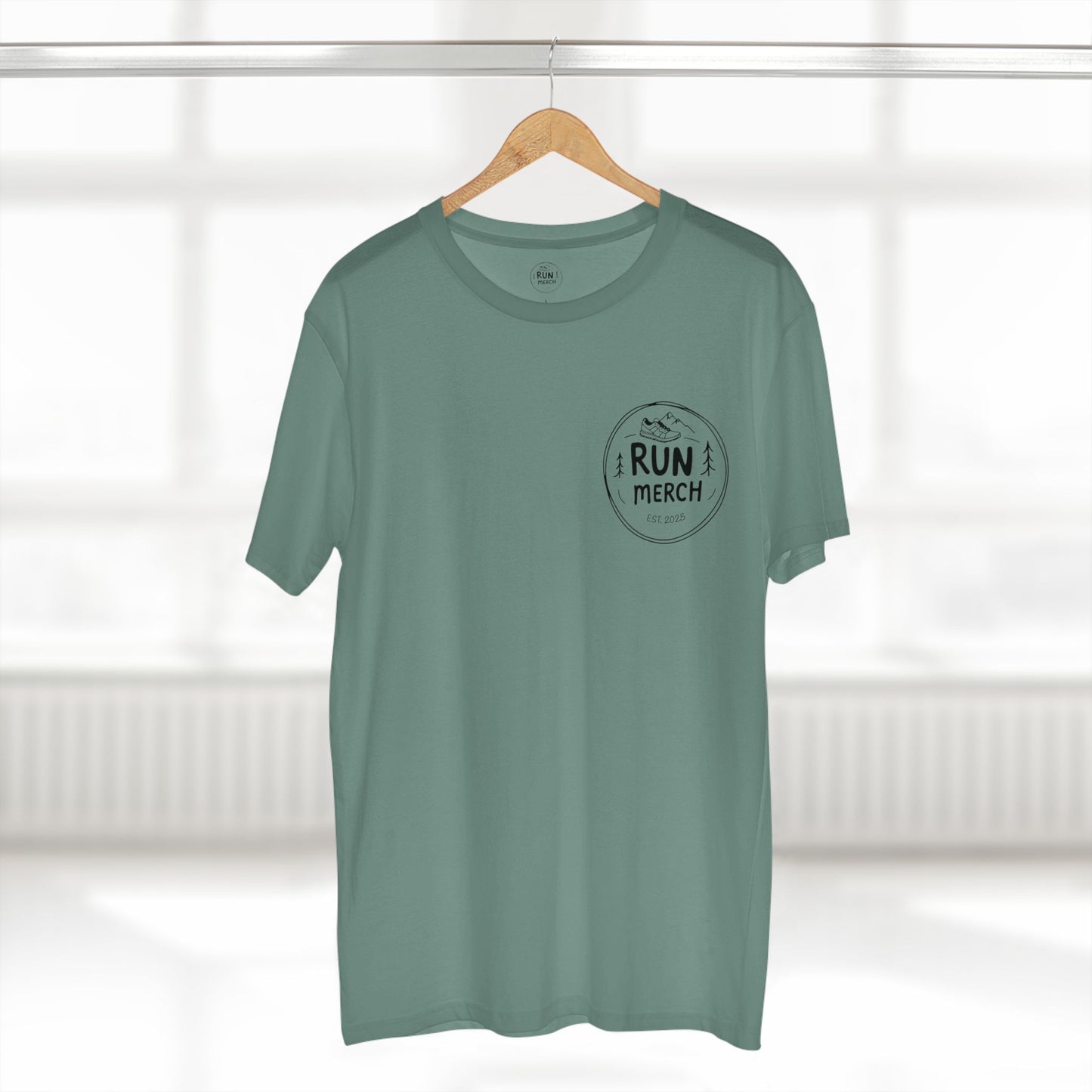 "Run Merch" logo branded Cotton T Shirt - small logo